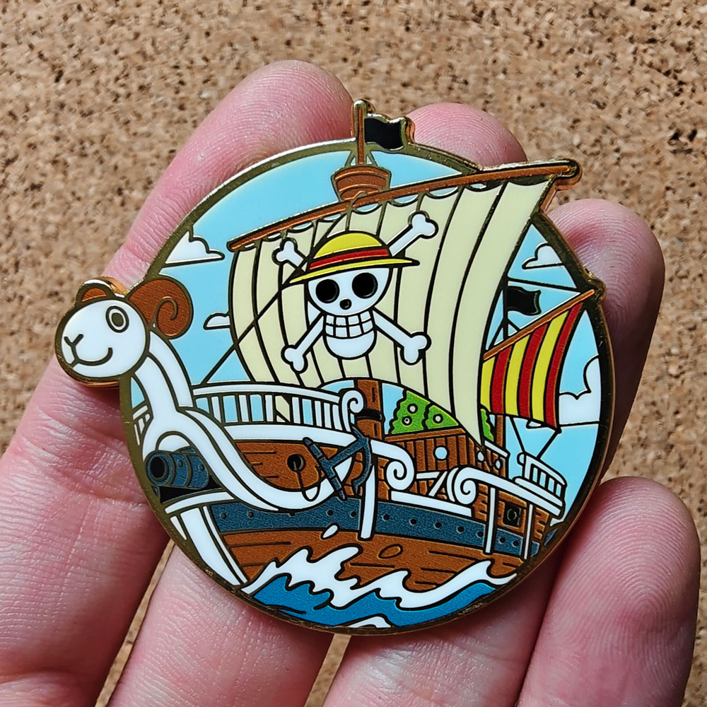 Beautiful Ship Hard Enamel Pin - Tuxedo Lapel Pin recension och pris
